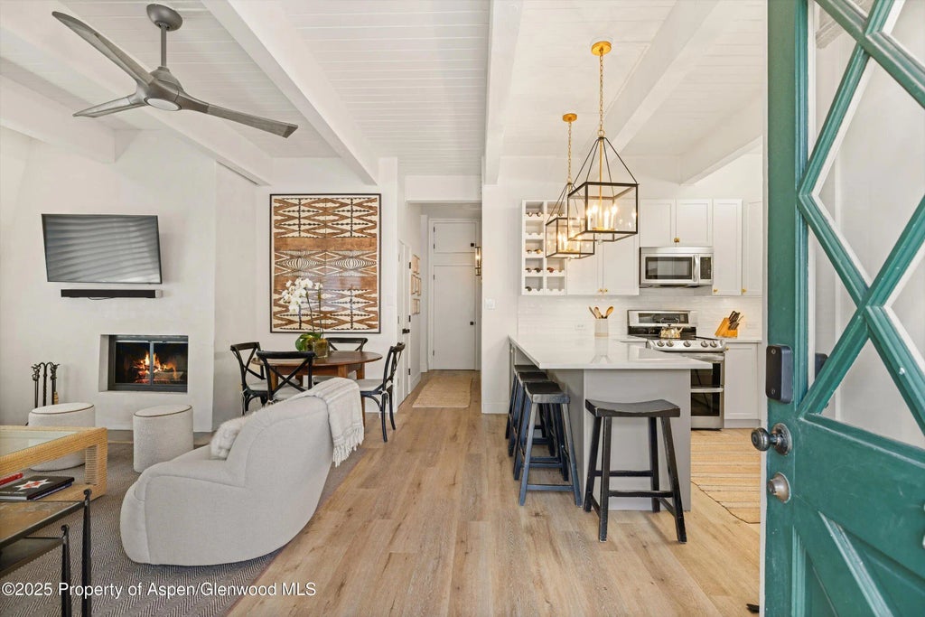 23 of 24 - 731 E Durant Avenue Unit 21, Aspen, CO