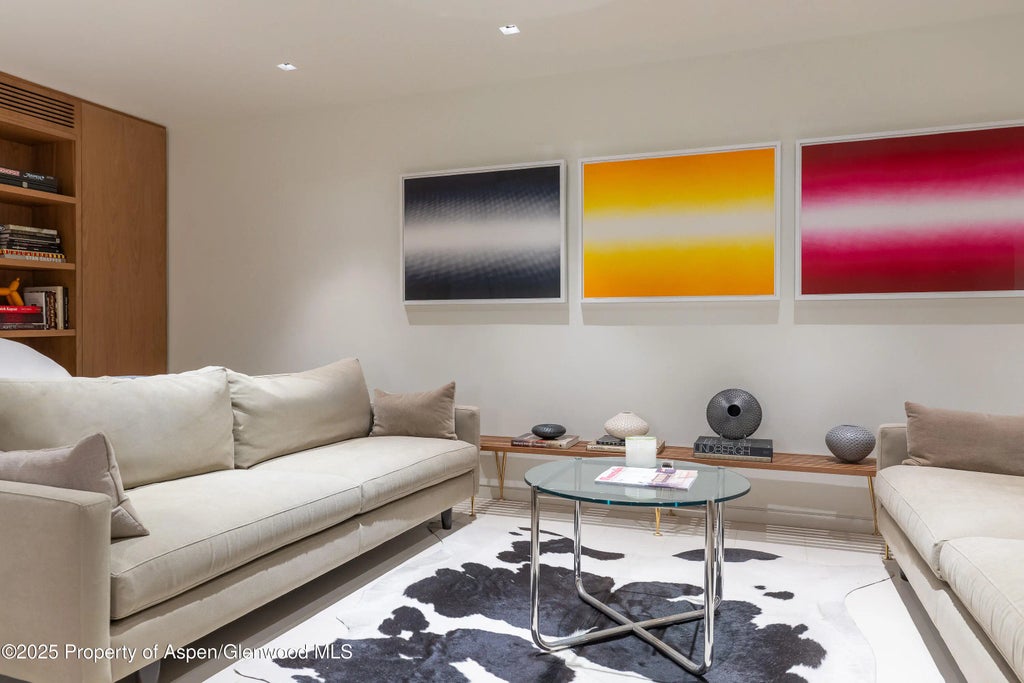 20 of 44 - 100 E Cooper Avenue 11, Aspen, CO