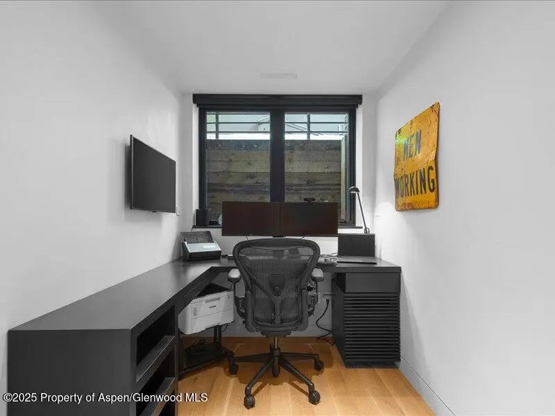 19 of 27 - 100 N 8th Street #15, Aspen, CO