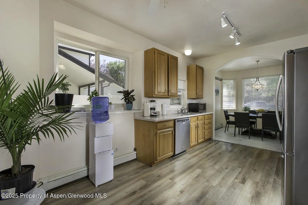 10 of 52 - 1122 Westlook Drive, Glenwood Springs, CO