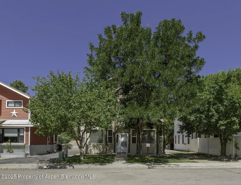 25 of 52 - 1122 Westlook Drive, Glenwood Springs, CO