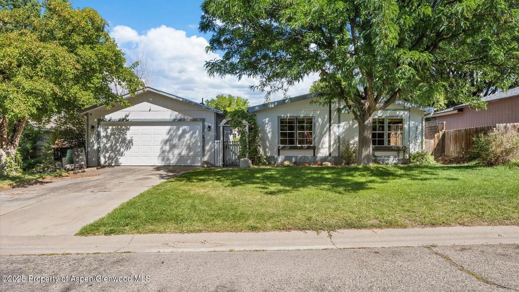 3 of 26 - 61 Cedar Circle, Battlement Mesa, CO