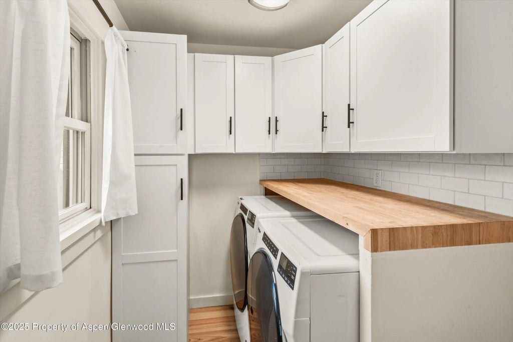 14 of 19 - 500 W Francis Street Carriage House, Aspen, CO