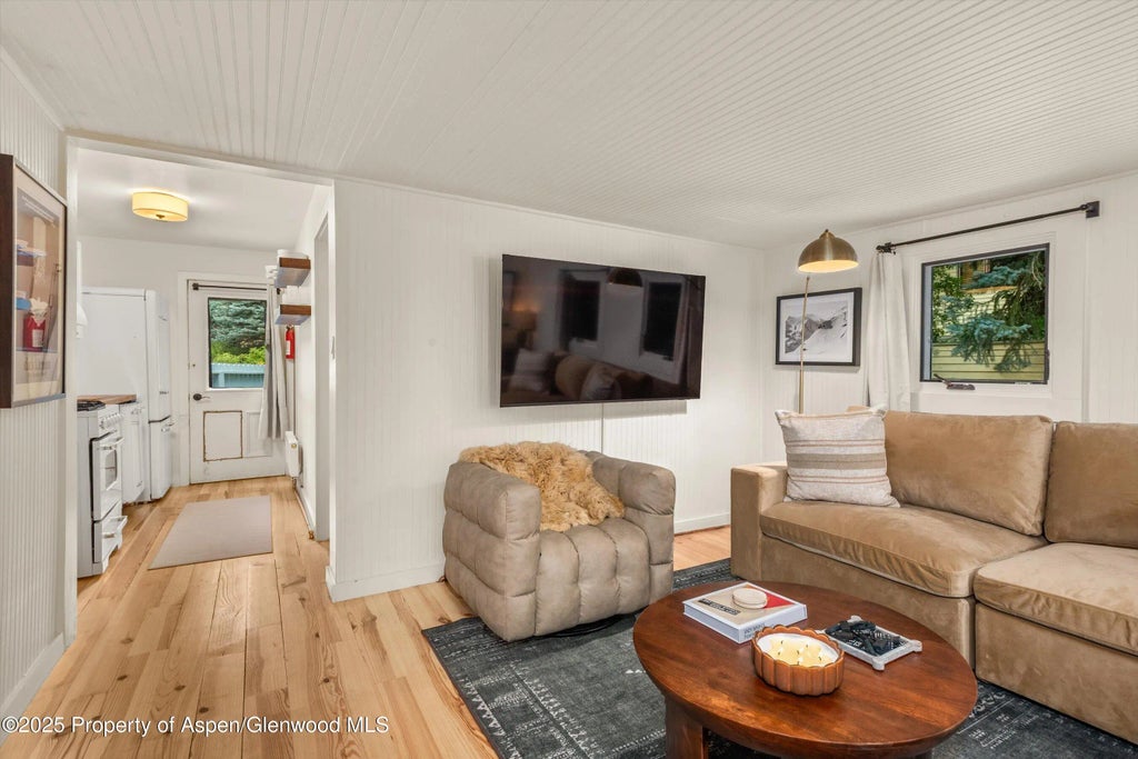 7 of 19 - 500 W Francis Street Carriage House, Aspen, CO