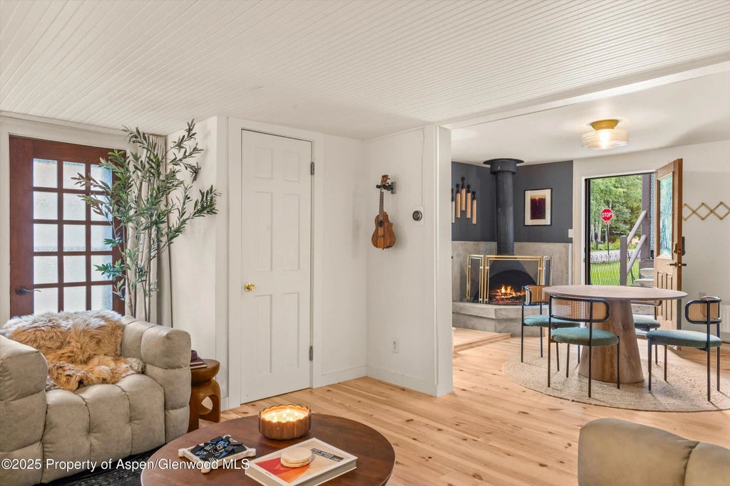 9 of 19 - 500 W Francis Street Carriage House, Aspen, CO