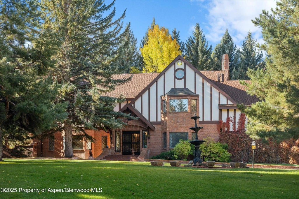 1 of 57 - 225 S Oak Way, Glenwood Springs, CO