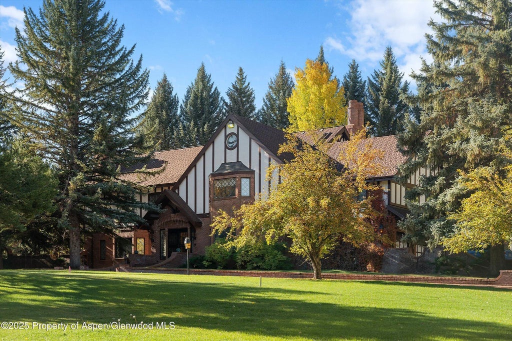 55 of 57 - 225 S Oak Way, Glenwood Springs, CO