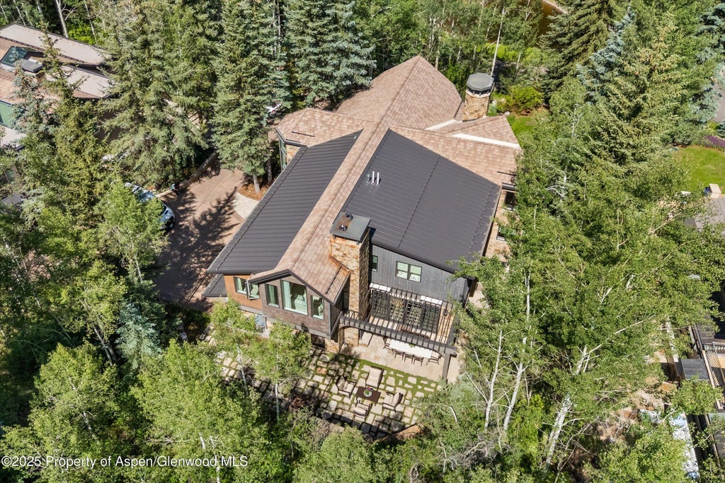 39 of 39 - 10 Ute Place, Aspen, CO