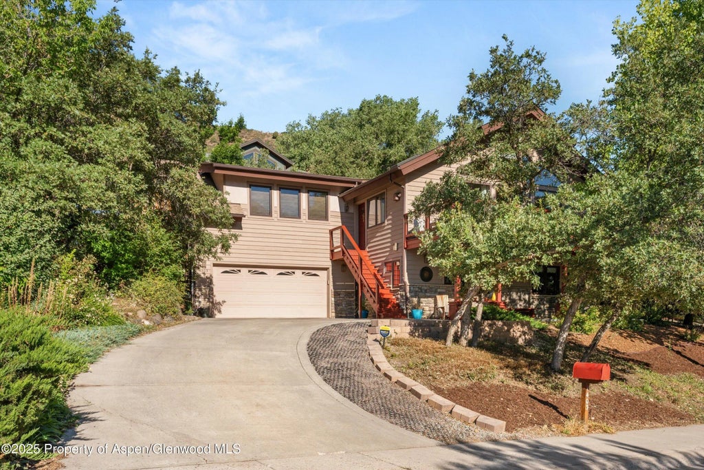 3 of 27 - 1403 Oak Way, Glenwood Springs, CO
