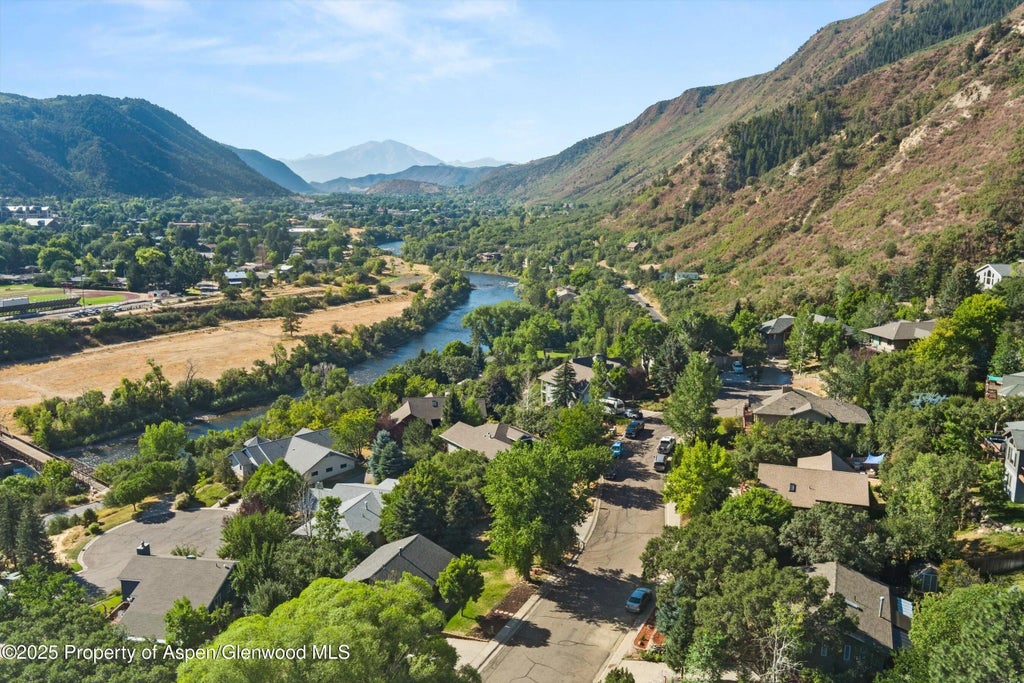 5 of 27 - 1403 Oak Way, Glenwood Springs, CO