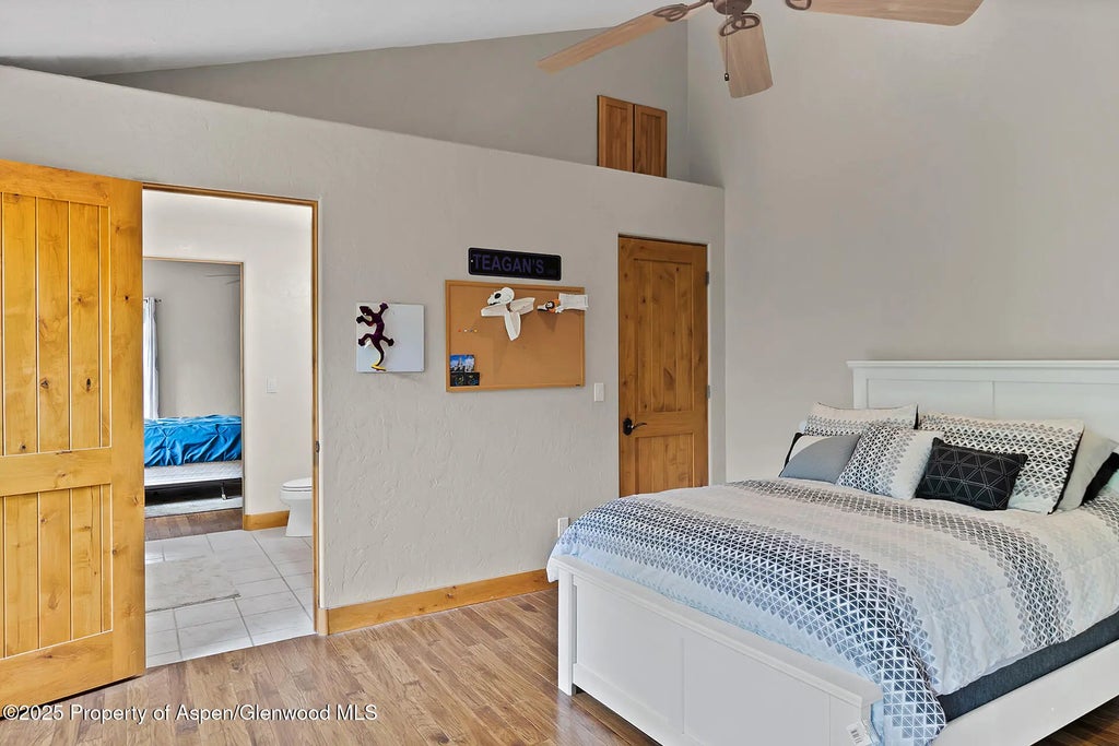 42 of 46 - 5998 County Road 233, Silt, CO