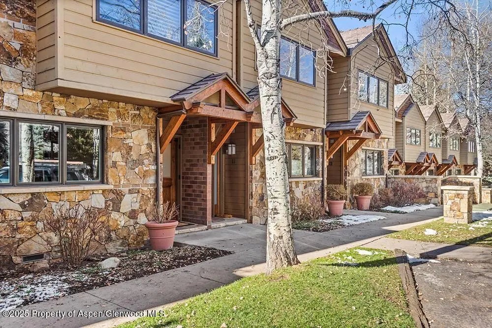 16 of 21 - 625 S West End Street 8, Aspen, CO