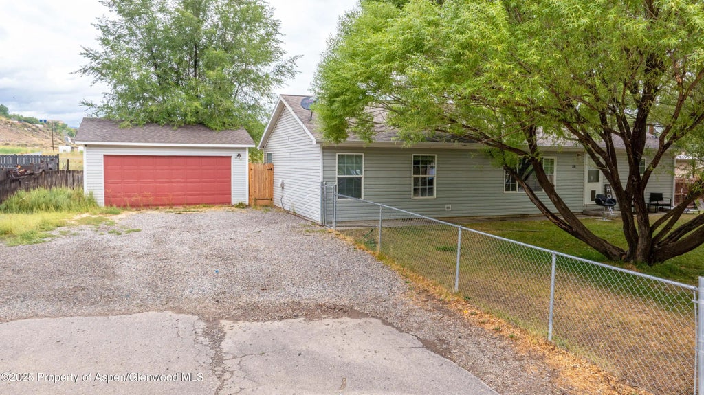 12 of 20 - 663 Park Avenue, Rifle, CO