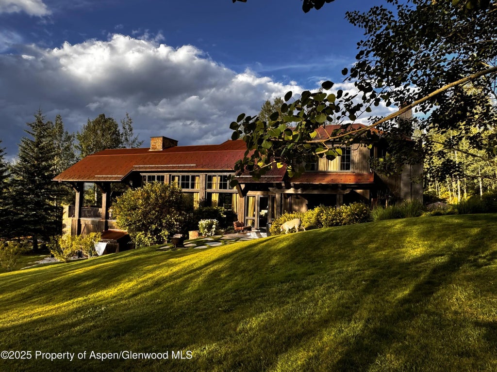 1 of 28 - 531 Moore Drive, Aspen, CO