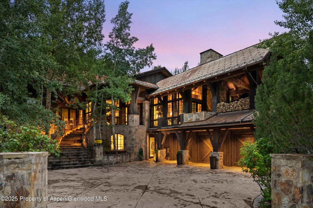 2 of 28 - 531 Moore Drive, Aspen, CO