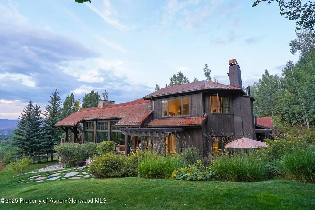 3 of 28 - 531 Moore Drive, Aspen, CO