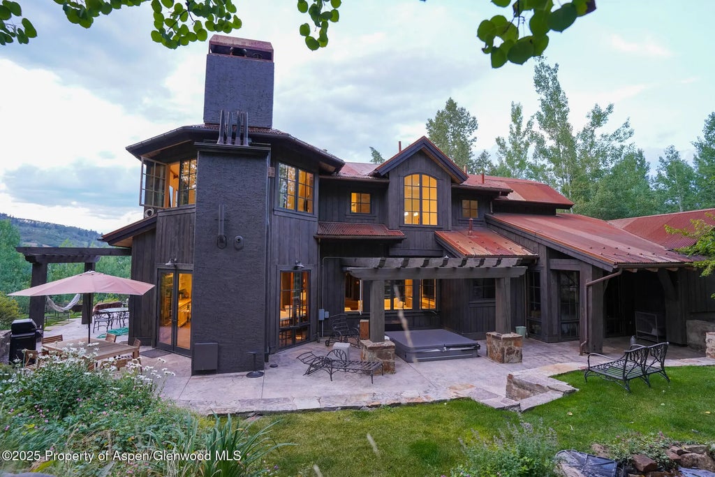 6 of 28 - 531 Moore Drive, Aspen, CO