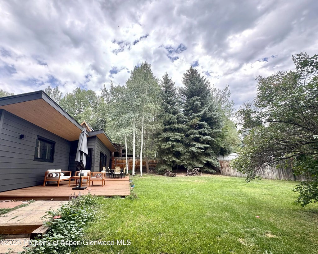 2 of 17 - 548.5 Spruce Street, Aspen, CO
