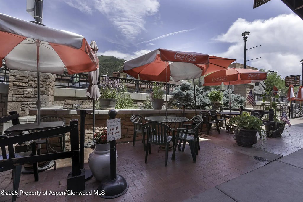 7 of 29 - 725 Grand Avenue 725, Glenwood Springs, CO