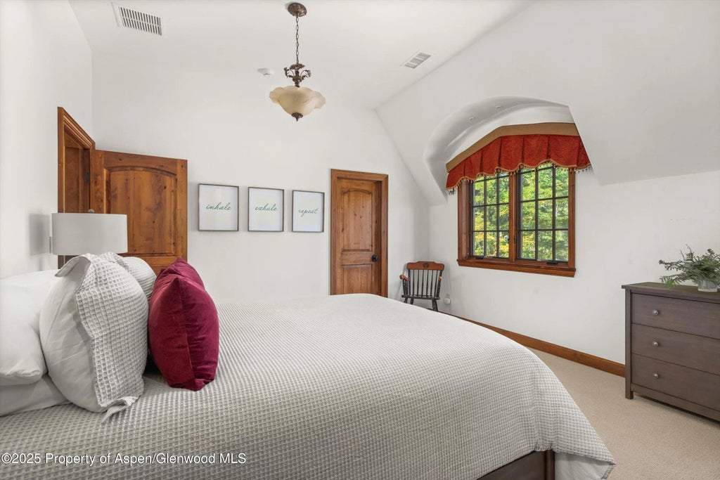 30 of 51 - 16 St Finnbar Farm Road, Carbondale, CO