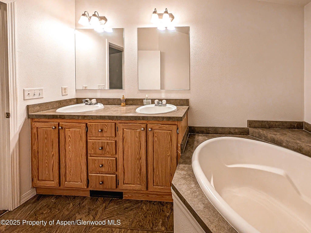14 of 24 - 1031 Sprucewood Lane, Glenwood Springs, CO