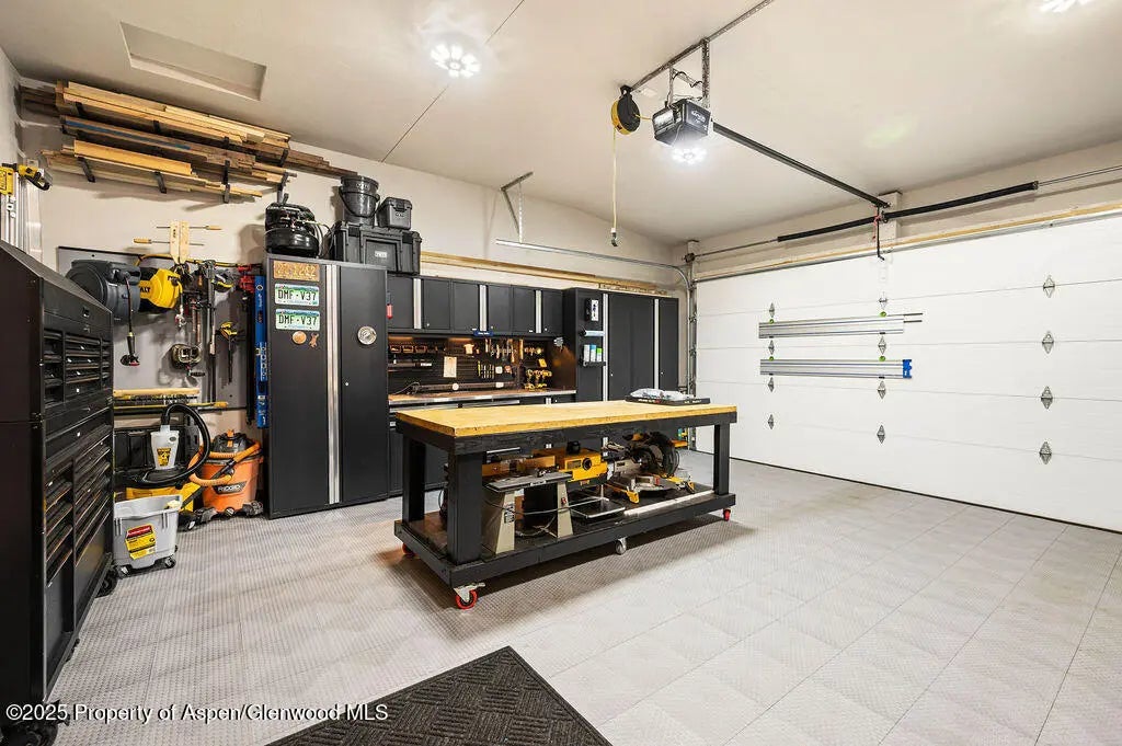 39 of 77 - 2223 Canyon Rim Drive, Grand Junction, CO