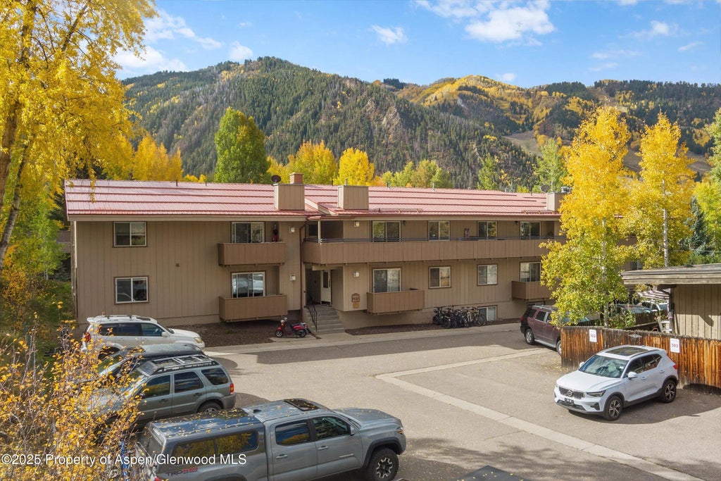 12 of 15 - 326 Midland Avenue 306, Aspen, CO