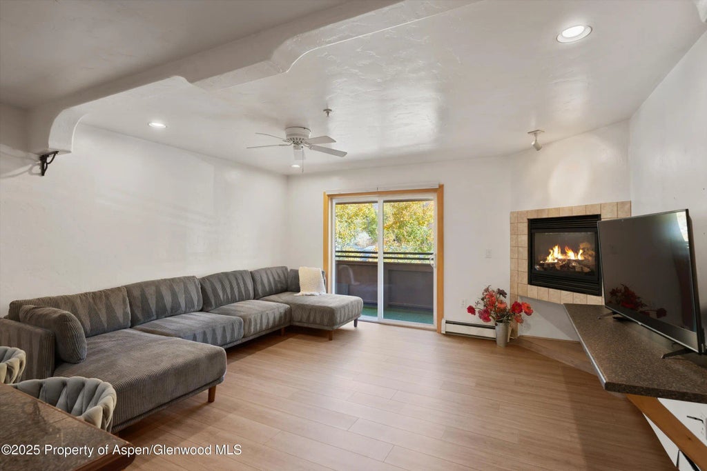3 of 15 - 326 Midland Avenue 306, Aspen, CO