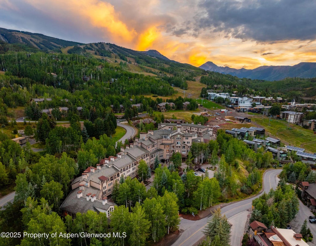 38 of 45 - 425 Wood Road 13, Snowmass Village, CO