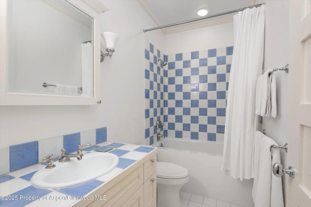 23 of 37 - 42 Northway Drive, Aspen, CO