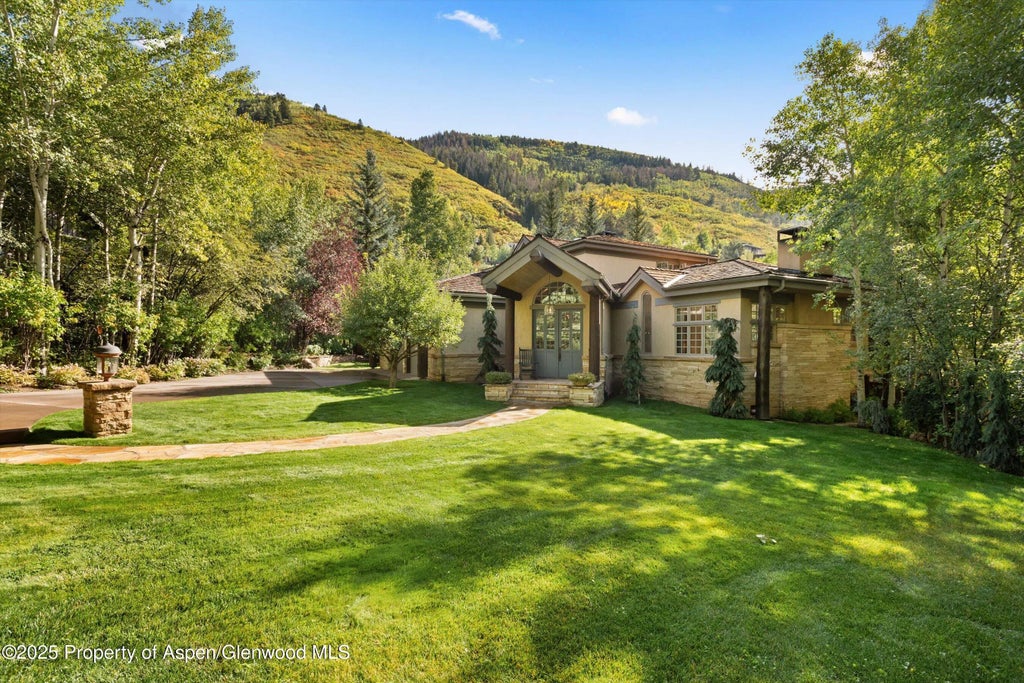 29 of 37 - 42 Northway Drive, Aspen, CO