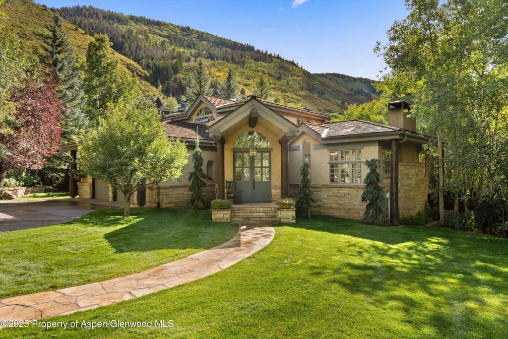 30 of 37 - 42 Northway Drive, Aspen, CO