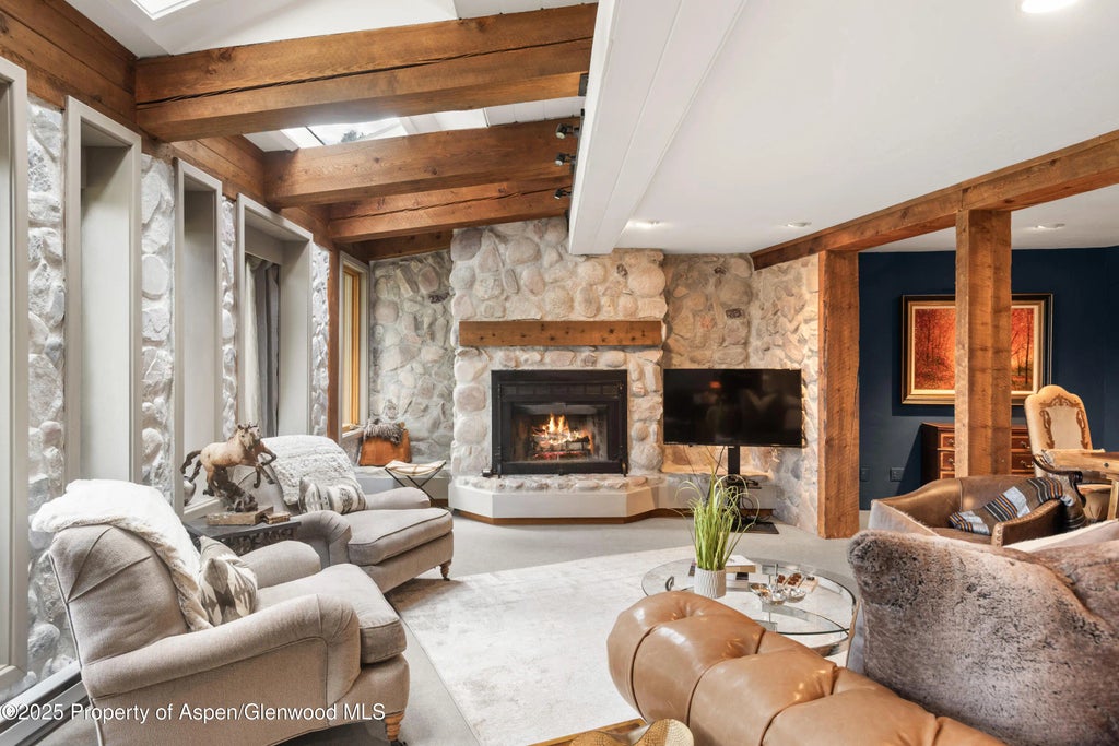 18 of 50 - 225 Solar Way, Aspen, CO