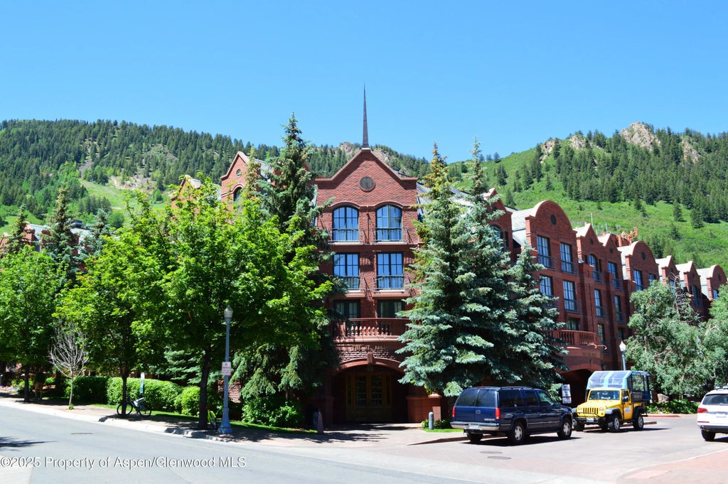 2 of 23 - 315 E Dean Street B65 3,4,34,49, Aspen, CO