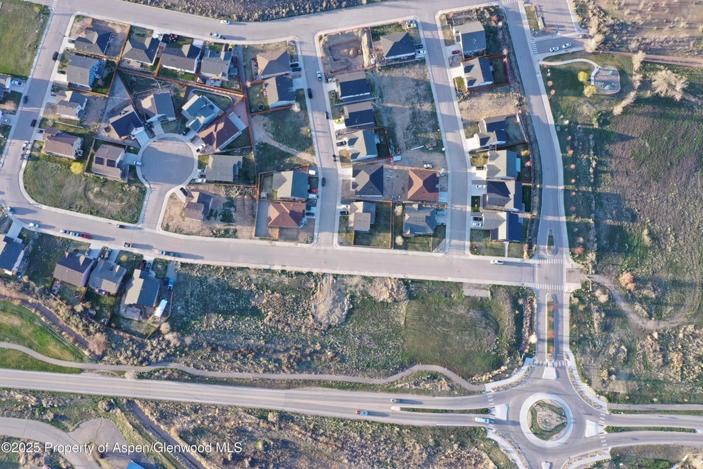 1002/1003 W Sabino Lane, Silt