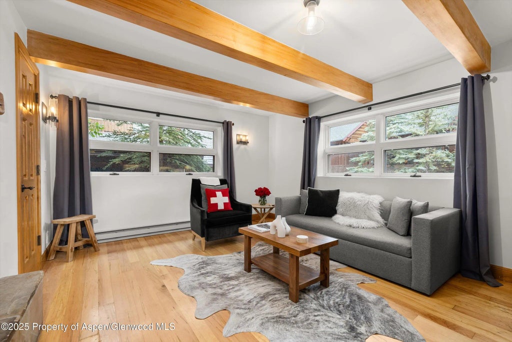 6 of 14 - 914 Waters Avenue 20, Aspen, CO