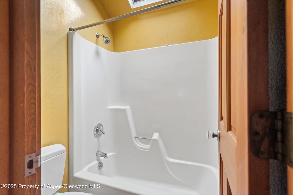 15 of 20 - 762 Lincoln Avenue, Carbondale, CO