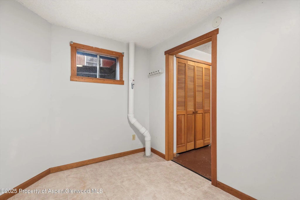 19 of 20 - 762 Lincoln Avenue, Carbondale, CO