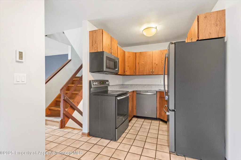 8 of 20 - 762 Lincoln Avenue, Carbondale, CO