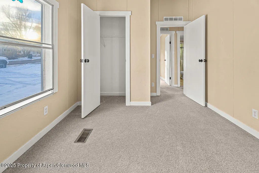 17 of 35 - 405 Hawthorn Street, Craig, CO