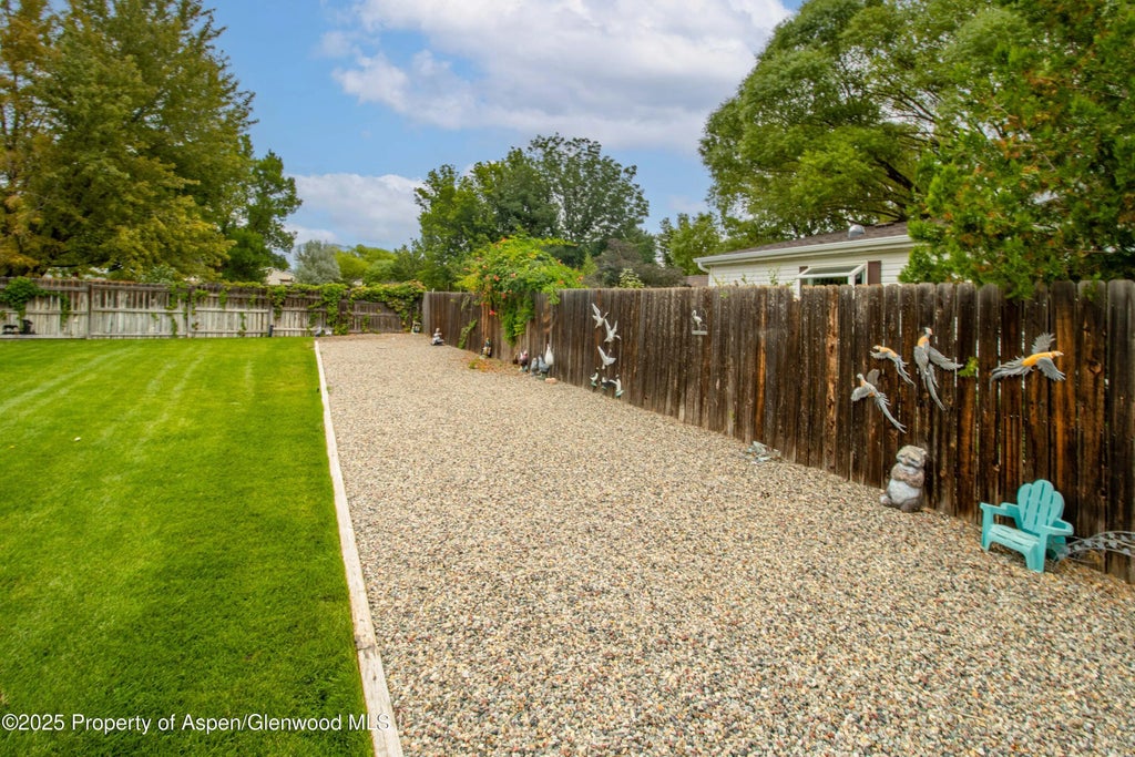 15 of 16 - 17 Mineral Springs Circle, Parachute, CO