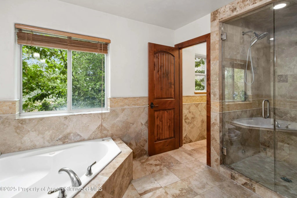 19 of 32 - 390 Jenny Place, New Castle, CO