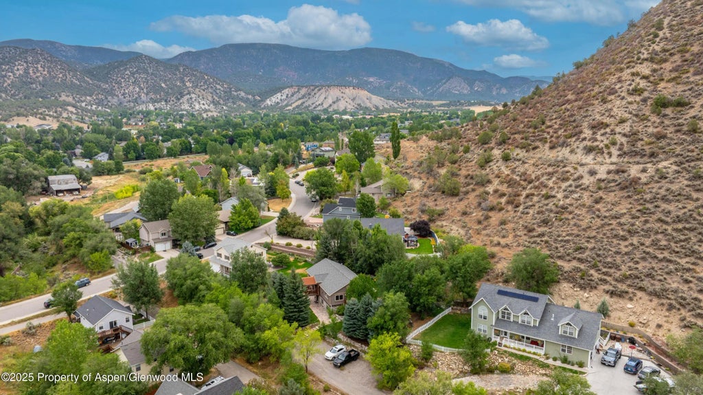 27 of 32 - 390 Jenny Place, New Castle, CO