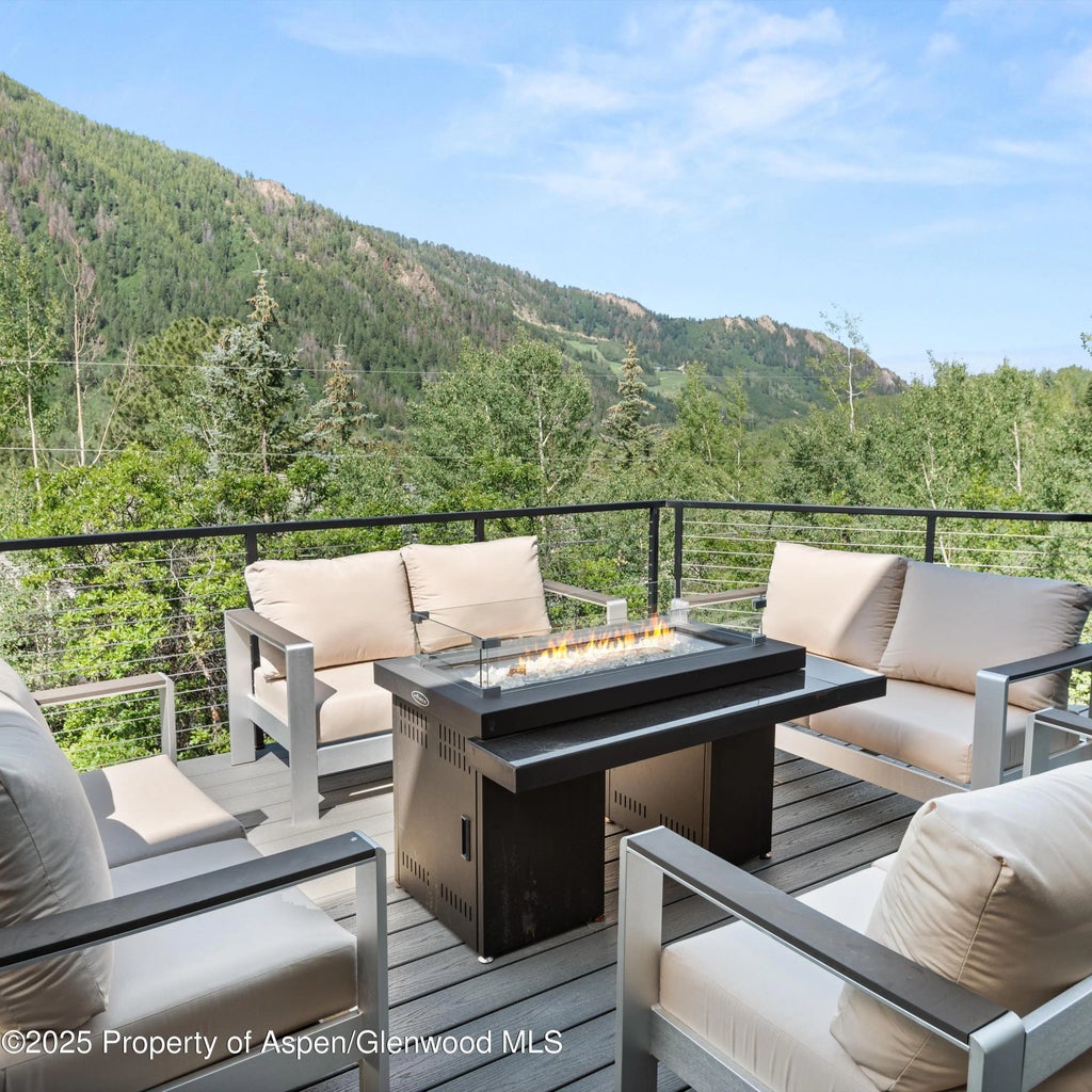 29 of 58 - 257 Mountain Laurel Drive, Aspen, CO
