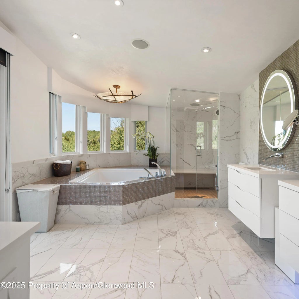 38 of 58 - 257 Mountain Laurel Drive, Aspen, CO