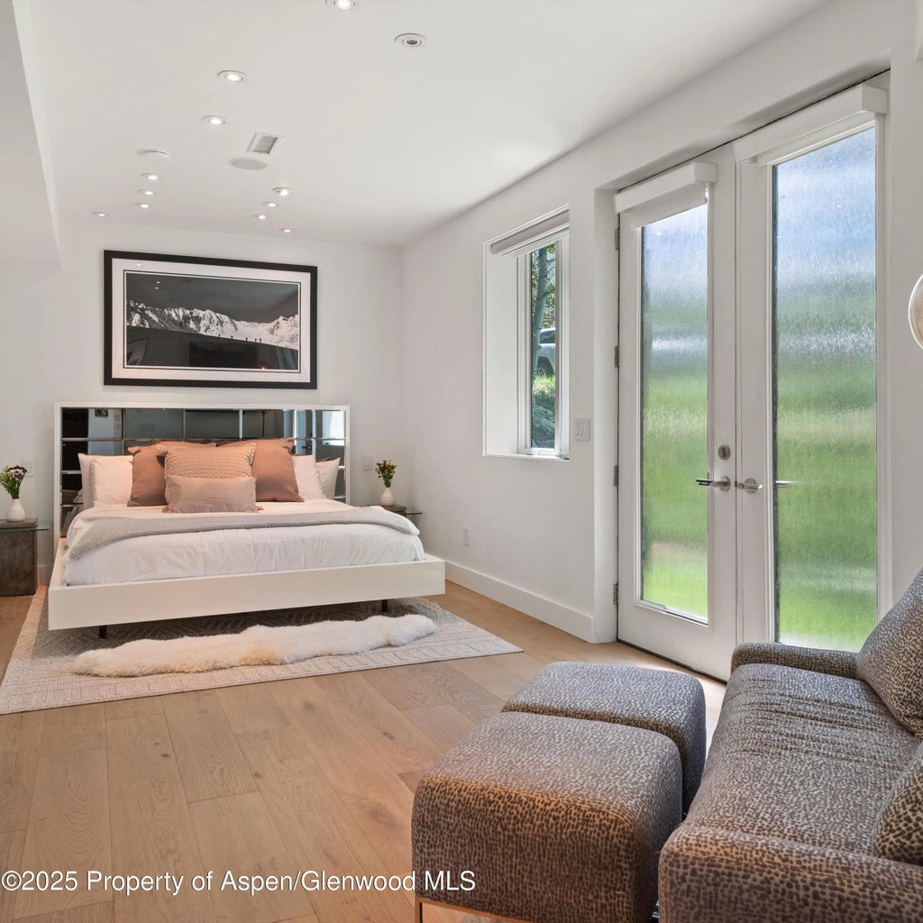41 of 58 - 257 Mountain Laurel Drive, Aspen, CO