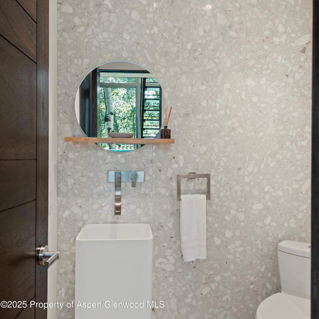 47 of 58 - 257 Mountain Laurel Drive, Aspen, CO