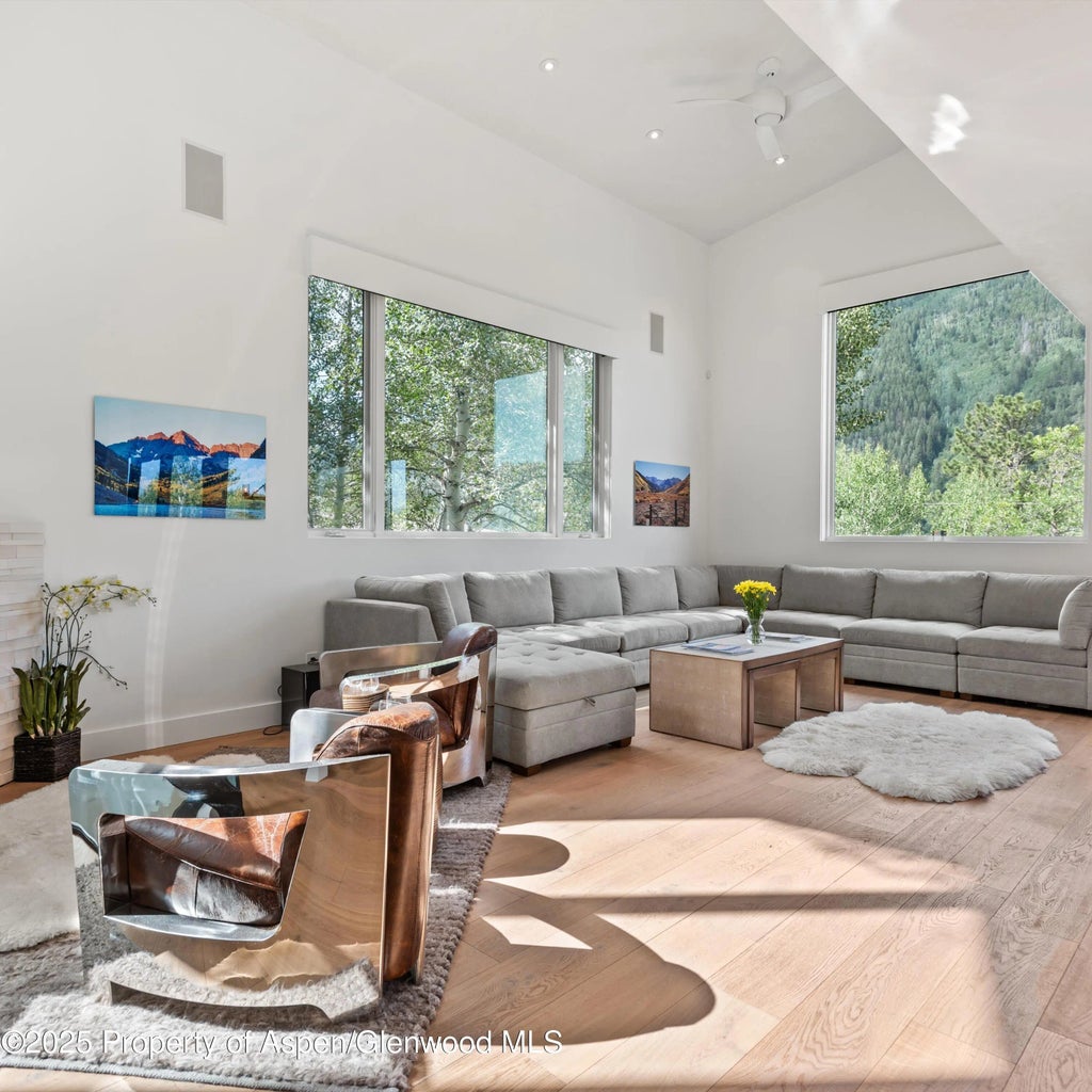 9 of 58 - 257 Mountain Laurel Drive, Aspen, CO
