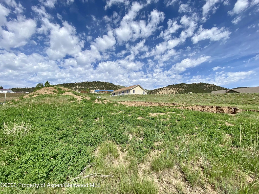 8 of 33 - 1129 Gail Circle, Meeker, CO