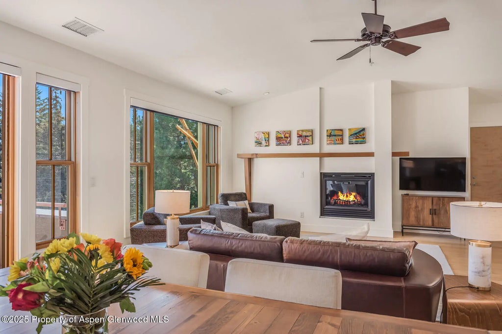 16 of 31 - 104 Midland Avenue 302, Basalt, CO